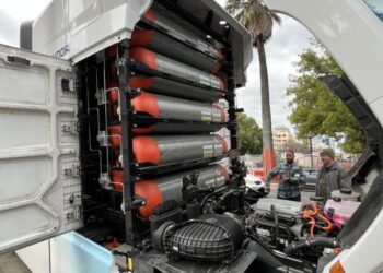 Hydrogen failed as car fuel. Now California’s big dollar bet on it for green energy is fading, too