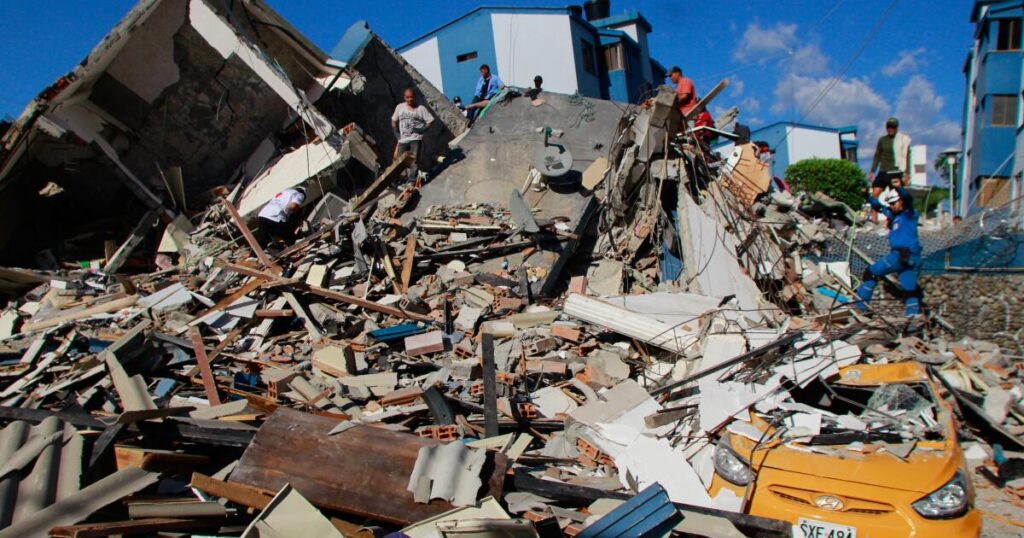 How to help Colombians after devastating 7.4 magnitude earthquake