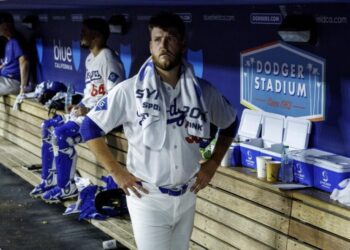Shohei Ohtani homers in return, but Dodgers’ pitching plan unravels in loss to Red Sox
