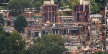Trump asks Supreme Court to let White House resume ballroom construction during appeal