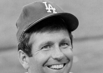 Tommy John, Dodgers pitcher and medical pioneer, dies at 83