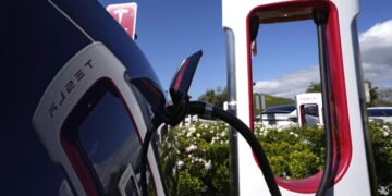 California’s instant EV rebates are now available for these three brands