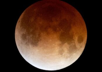 Near-total lunar eclipse expected Thursday night with the Americas in prime position