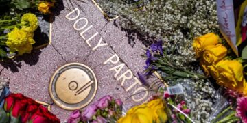 What would Dolly do? Trump should learn from her life and legacy