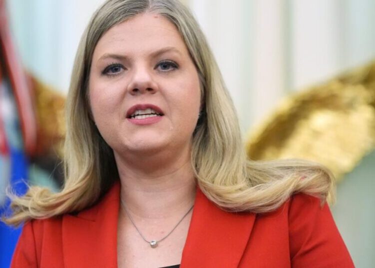 Trump picks Dr. Heidi Overton, a top White House aide, to lead the Food and Drug Administration