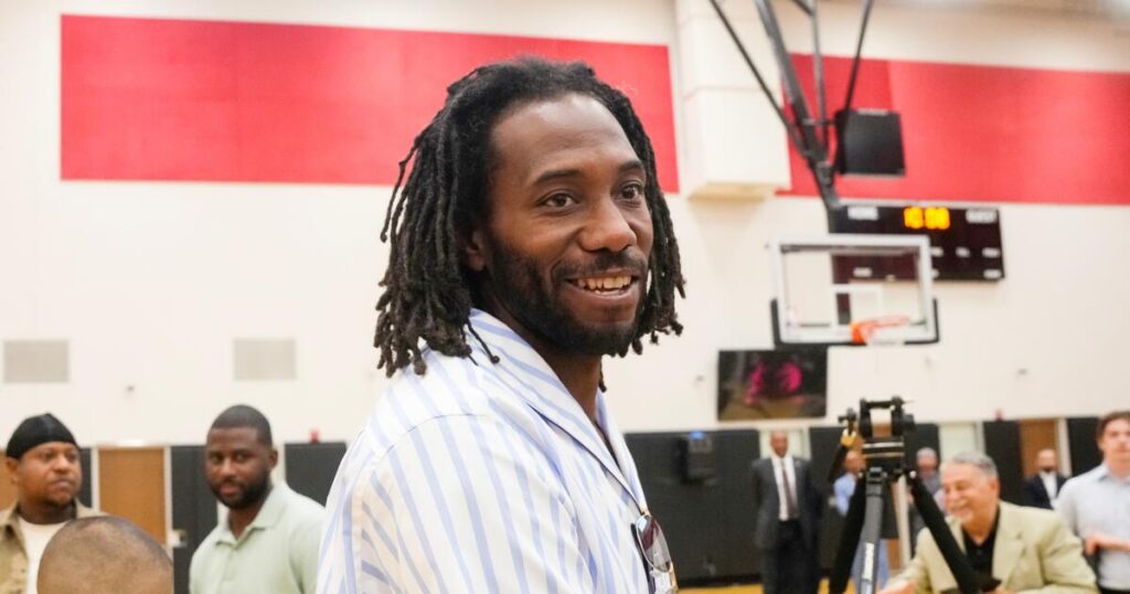 Sound familiar? Kawhi Leonard tied to a secret sponsorship deal with Intuit Dome scoreboard maker