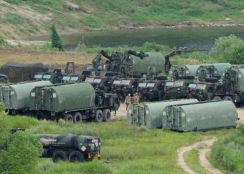 South Korea hopes for talks between U.S. and North Korea after Trump downsizes military drills