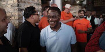 In another key primary test, a favored progressive is upset in Wisconsin governor’s race