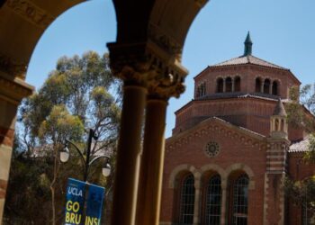 Three state senators press UC to restore SAT test requirements, backing faculty outcry