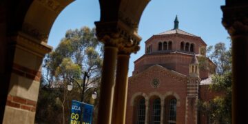 Three state senators press UC to restore SAT test requirements, backing faculty outcry