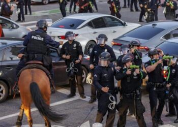 435 arrests, $12 million in OT, few lessons learned: LAPD issues report on ICE protests