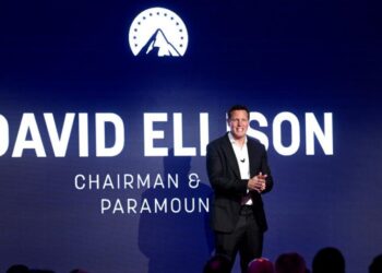 Paramount accuses Mark Ruffalo of ‘antisemitic tropes’ on the eve of mediation talks in antitrust battle