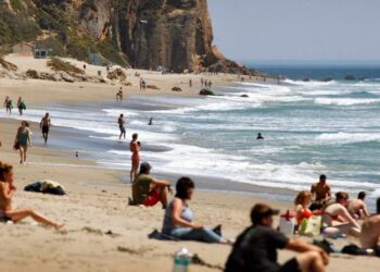 Road, parking lot and restrooms at Point Dume Beach closed due to ‘extreme erosion’