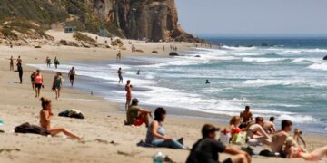 Road, parking lot and restrooms at Point Dume Beach closed due to ‘extreme erosion’
