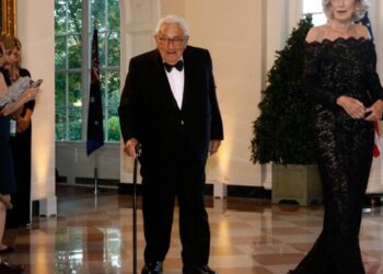 Philanthropist Nancy Kissinger, wife of former Secretary of State Henry Kissinger, dies at 92