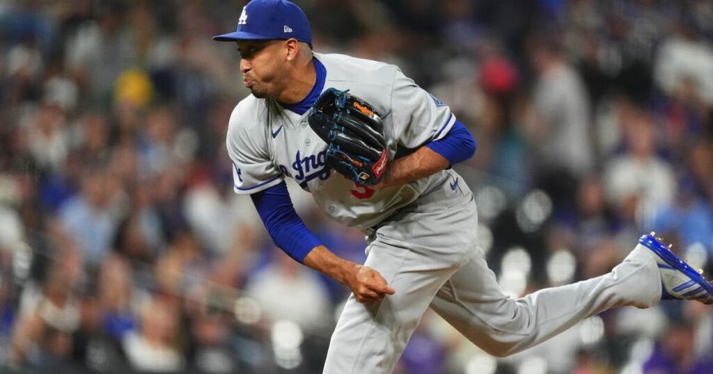 Dodgers closer Edwin Díaz heads back to injured list after bumpy return to action