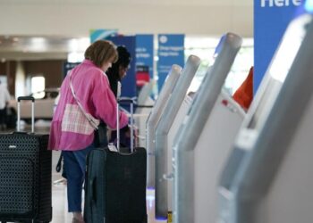 It could soon be harder to see the full price of a plane ticket. Here’s why