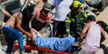 Earthquake response strains Colombia’s new government and rescuers as they race against the clock