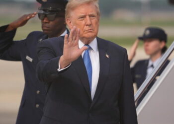 Trump says U.S. has entered deal with Venezuela to take control of 65 billion barrels of oil reserves