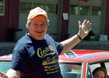 Ben Jones, ‘Dukes of Hazzard’ actor who later served in Congress, dies at 84