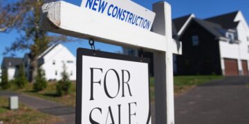 Record home prices and high mortgage rates send buyers to the sidelines
