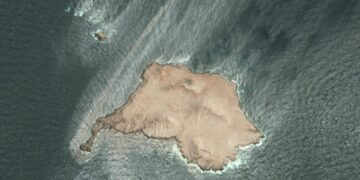 Leaking tanker off Oman coast is sinking deeper, satellite images show, threatening marine life