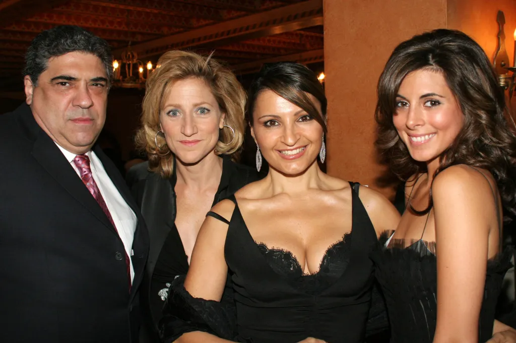 Vincent Pastore, Edie Falco, Kathrine Narducci, and Jamie-Lynn Sigler posing for a photo.