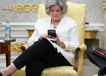 New Susie Wiles imposter reaches world leader and reignites White House hacking fears