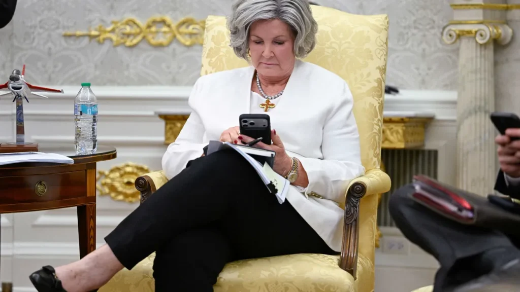 New Susie Wiles imposter reaches world leader and reignites White House hacking fears