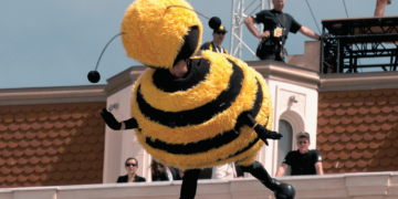 The Strange Reason Jerry Seinfeld Apologized for ‘Bee Movie’ 17 Years After It Premiered