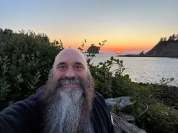 Michael De Simone announced he died on Aug. 21, 2026.