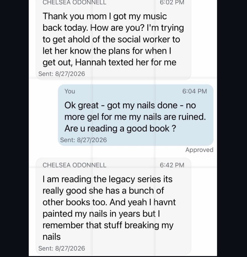 Text message conversation between Rosie O'Donnell and her daughter Chelsea.