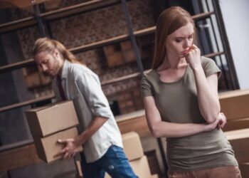 Dear Abby: My husband acts like our failing marriage is all my fault but I still love him