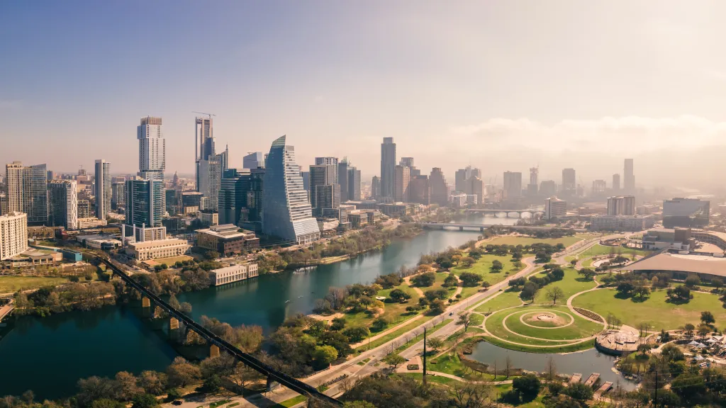 Aerial view of the Austin, Texas skyline on a sunny day.