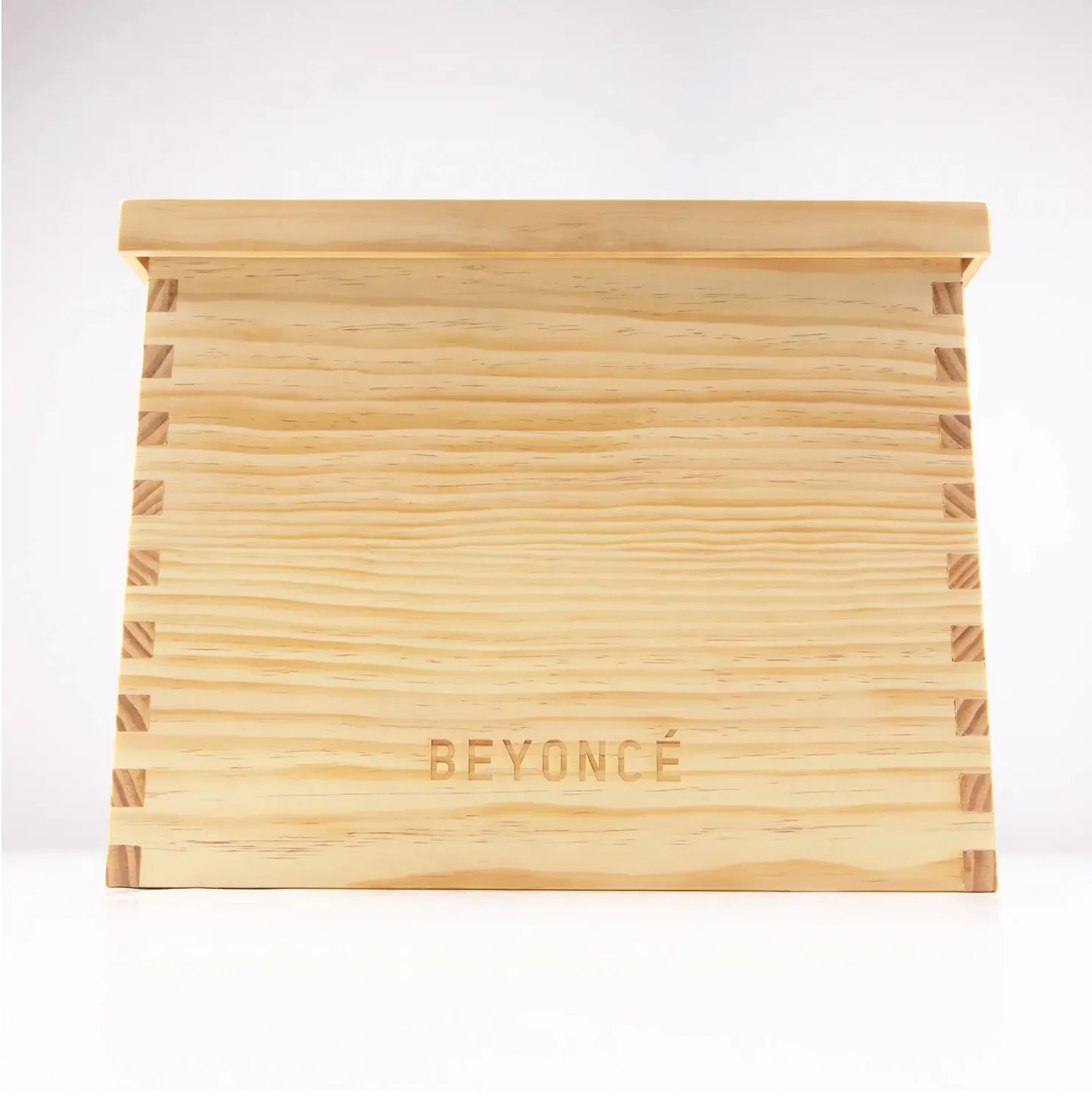 Light wood box with the name