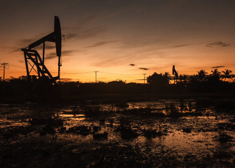 How the Pentagon Is Getting Into the Venezuelan Oil Business Under Trump