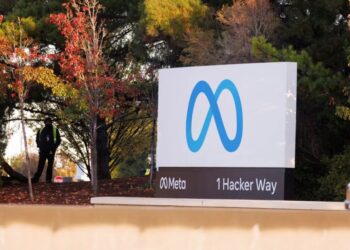 The ‘progressive’ movement rebels against the tech oligarchs who funded it
