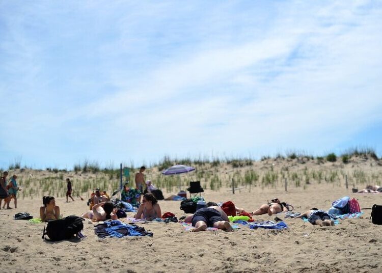 6 Beaches With Refreshingly Cool Water