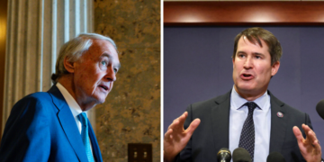 Polls in Massachusetts Tilt Heavily Toward Markey