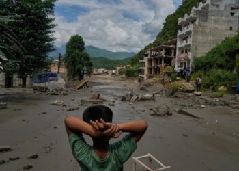 How to add disaster preparation to your travel plans