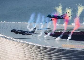 Airline Defends Decision to Fly Two Full Sized Passenger Jets So Close to a Packed Stadium That They Nearly Grazed the Roof