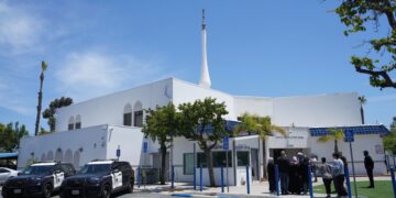 17-year-old girl charged with murder in live-streamed California mosque shooting