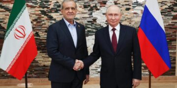 Putin pledges support to Iran, rallies leaders to challenge U.S.