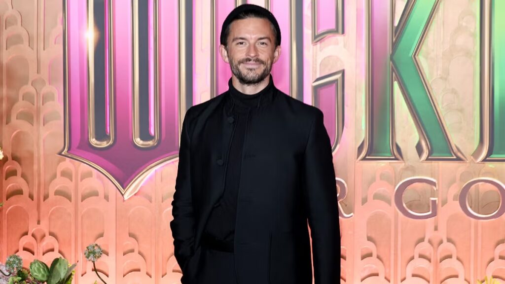 Jonathan Bailey Drops Out of ‘Sunday in the Park With George’ Revival After Ariana Grande’s Exit