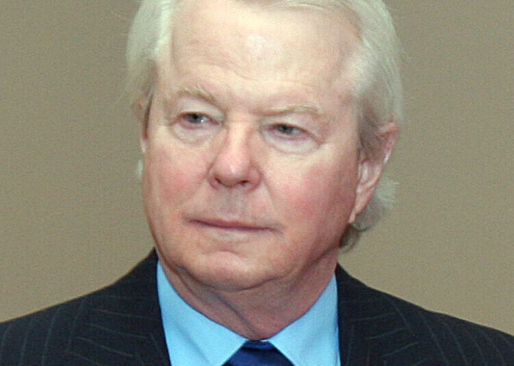 Ex-Girlfriend of Texas Oil Tycoon Seeks Settlement After Breakup