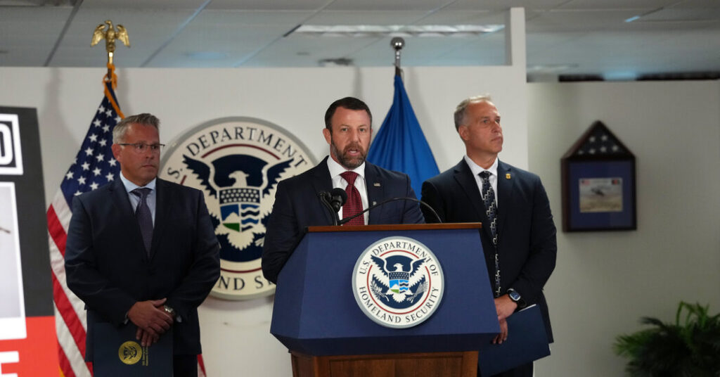 U.S. Announces Thousands of Arrests in New York Immigration Operation