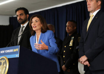 Hochul Accuses Trump of Betraying 9/11 Victims by ‘Defunding the Police’