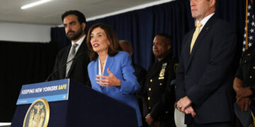 Hochul Accuses Trump of Betraying 9/11 Victims by ‘Defunding the Police’