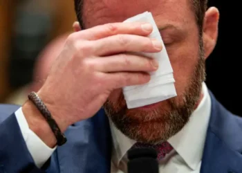Markwayne Mullin puts ‘flagrantly unlawful’ Trump scheme at risk with obscure memo