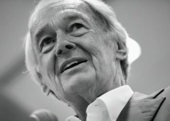Massachusetts Democrats Embrace the Gerontocracy